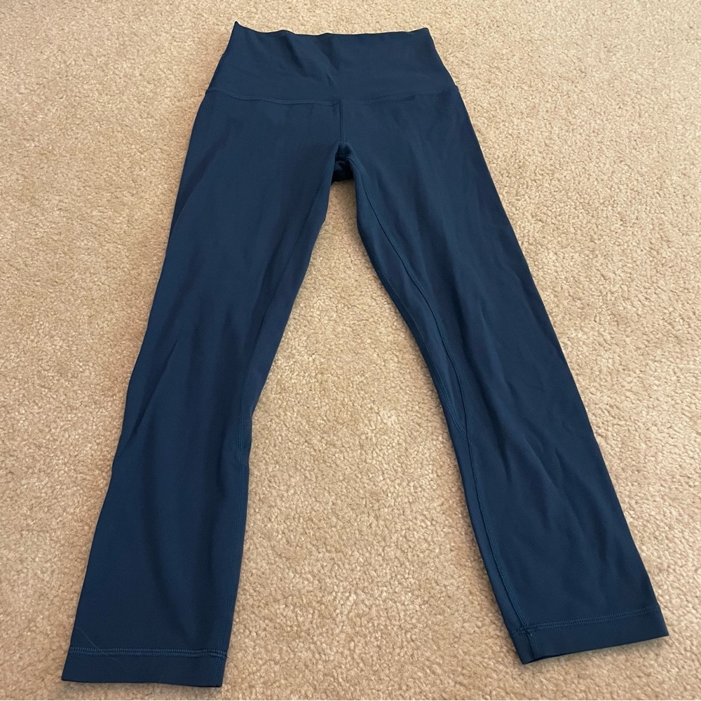 LULULEMON - Size 2 Used Align Leggings in blue